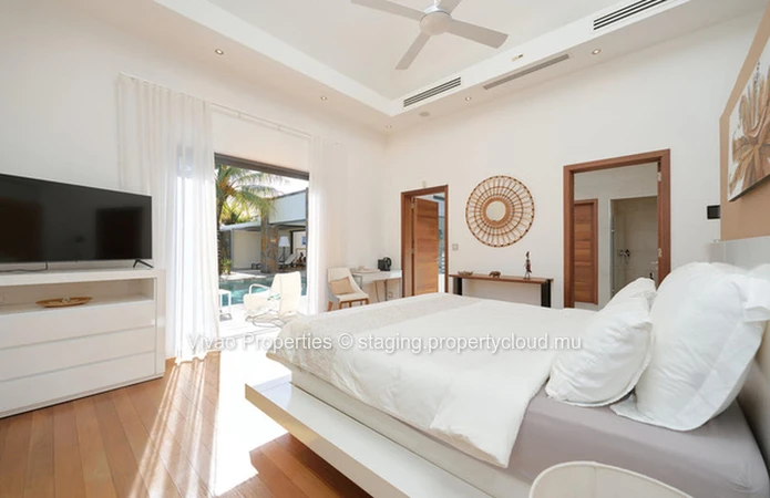Exceptional villas for sale in Grand Baie - 414m2 - Heated swimming pool of 93m2 - Home automation - Fully furnished ...