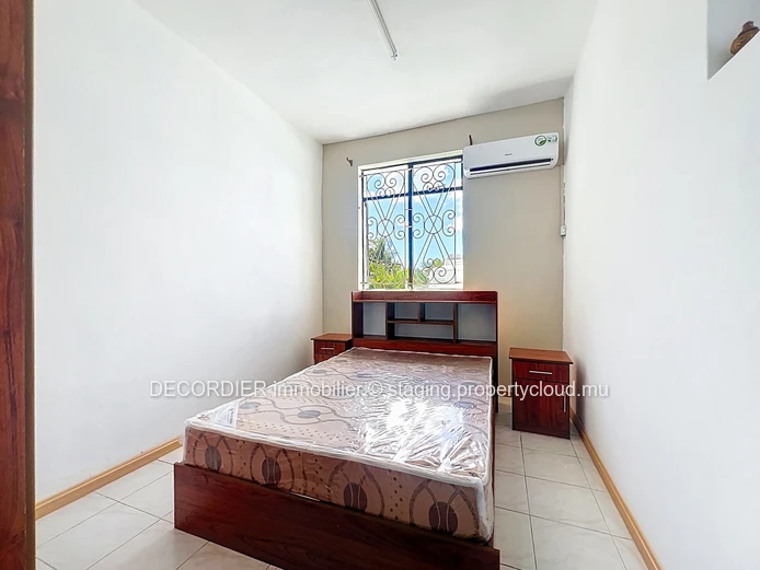 Ideal house on the seafront with private beach