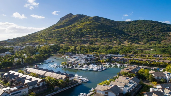Nautica Privé - Marina View