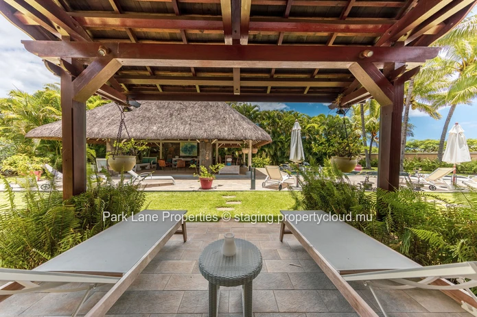 Sun-Kissed Charm: Luxurious Plantation Style Home with Resort Amenities in Albion, Mauritius