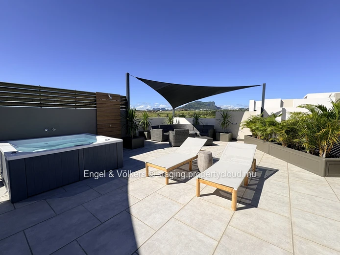 FOR RENT - Luxury Apartment in Flic en Flac