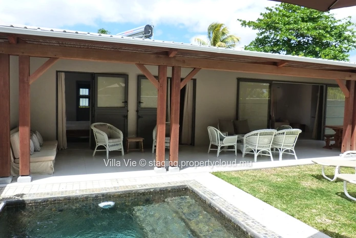 Grand Baie - Villa moderne de 2 chambres avec piscine privée