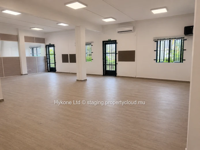 Commercial Space For Rent In Pointe aux Biches