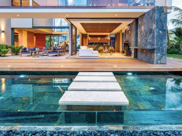 5 Bedroom Villa