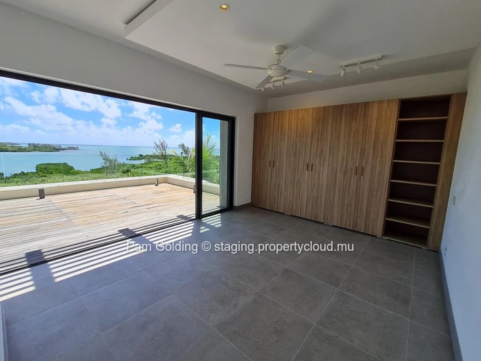 Penthouse spacieux de 3 chambres avec vue sur le lagon à vendre à St. Antoine Residences – Côte Nord de l’île Maurice
