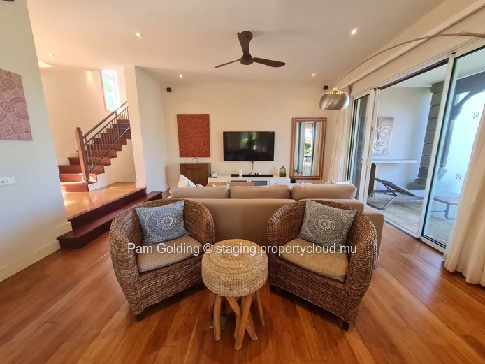 Une villa classique, offrant un style de vie parfait au cœur de Villas Valriche.