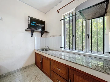 4 Bedroom Apartment