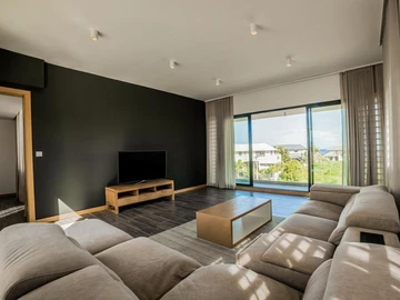 4 Bedroom Villa