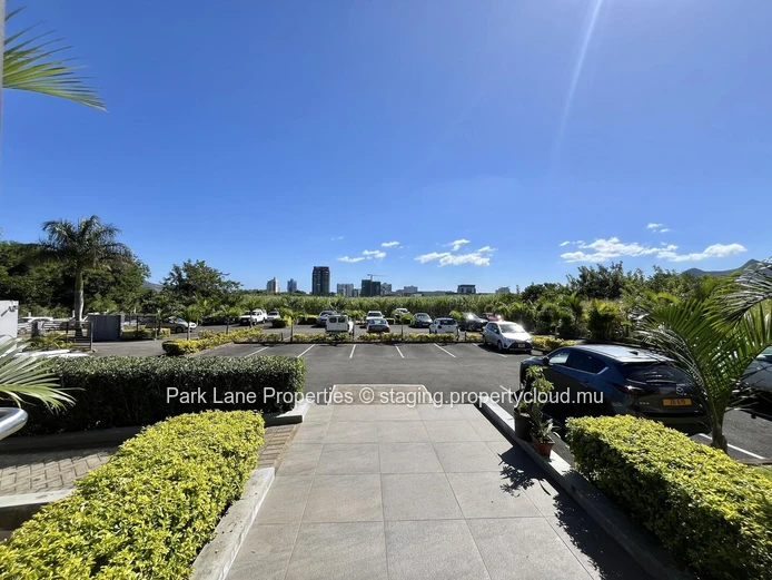 Prime standalone commercial building  in Trianon, Mauritius – High rental yield
