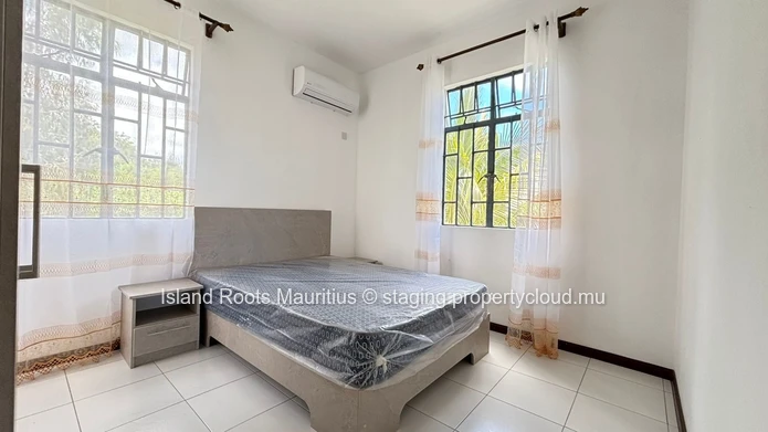 Grande maison familiale avec piscine à louer à Péreybère – Long terme