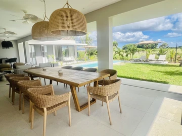 4 Bedroom Villa