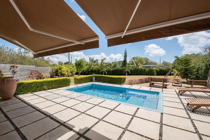 Beautiful 3 bedroom villa for sale in Mont Mascal