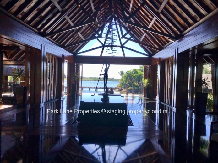 Superb luxury IRS villa in the East