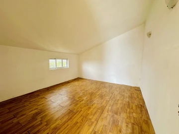 Maison de 6 Chambres