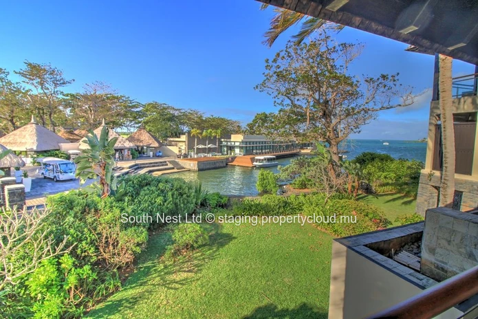 Luxury 3 bedroom apartment in a prestigious estate.