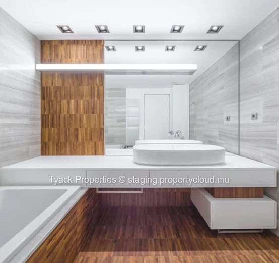 Villas à Vendre à Calodyne – 3 Chambres, Piscine & Jardin
