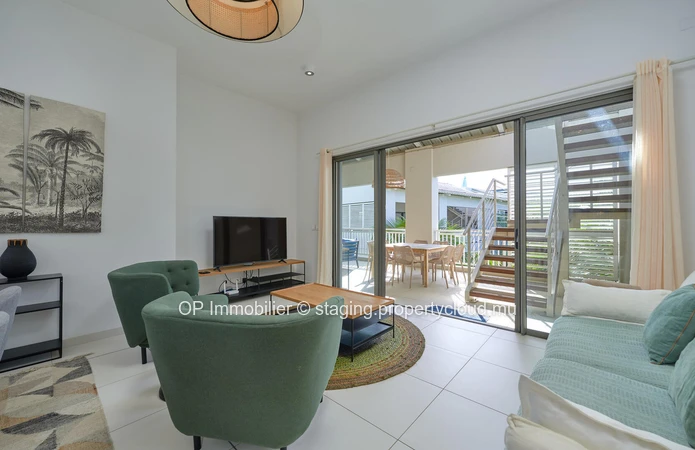 Penthouse for Sale in Péreybère with Private Pool and 2 Bedrooms