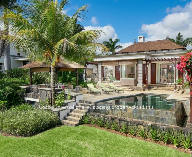 Bel Ombre luxury villa with golf view for sale | Heritage Villas Valriche –Mauritius