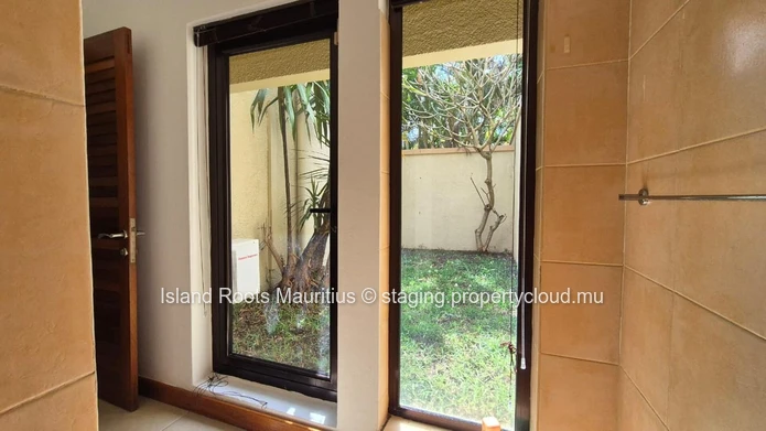 Luxury villa for rent in Pereybère!