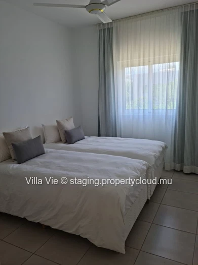 Péreybère - Charming 3 bedroom duplex with private pool