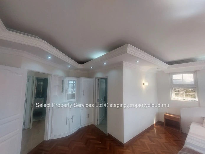 Exclusive Listing – Rs - For sale Spacious Apartment in the Heart of Quatre Bornes