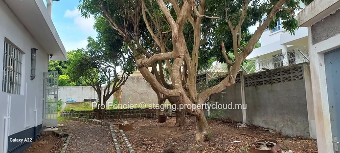 Maison à vendre à Roches-Brunes - Grande maison familiale idéale pour deux familles