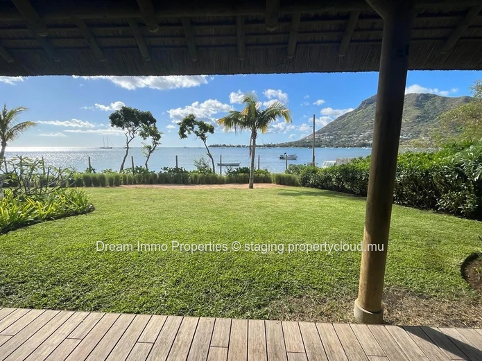 Unique Opportunity To Own A Beachfront Villa In Mauritius ! 