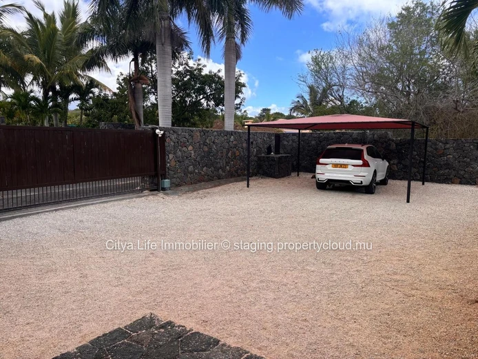 House for Rent - Black River Gorges 