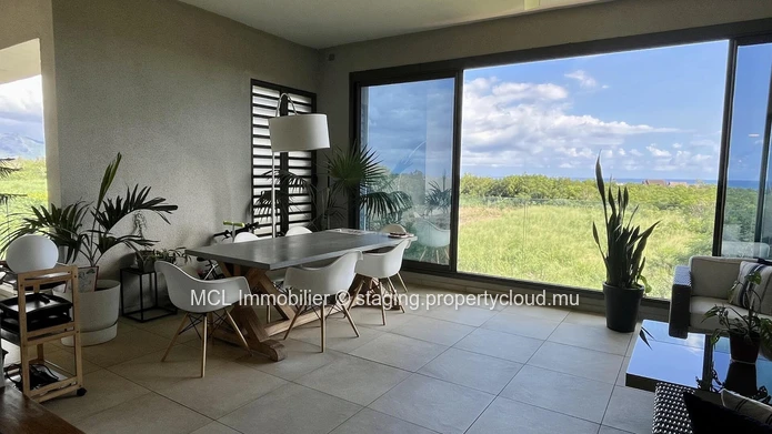 Luxurious Furnished Apartment with Pool in Balaclava