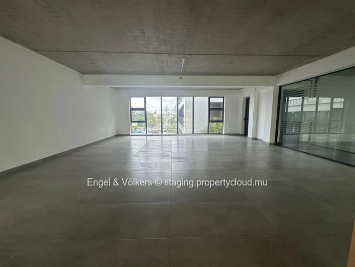 For Rent - Office spaces with balcony in Black River