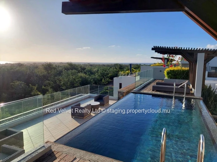 À vendre - Appartement somptueux en rez-de-chaussée avec piscine privée | Royal Park, Balaclava | 192,90 m2 | Rs 25M ...
