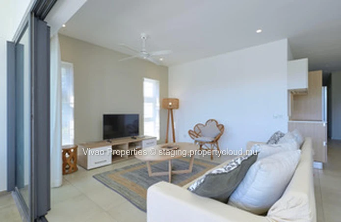 Cozy apartment accessible to foreigners for sale in Pointe aux Canonniers, 131m², 3 bedrooms, shared pool, garden, se...