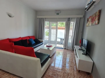 12 Bedroom Apartment