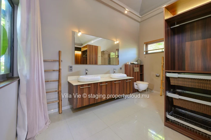 Grand Baie - Villa de 4 chambres avec piscine privée