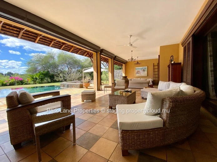 In Tamarin, high standard living in gated estate