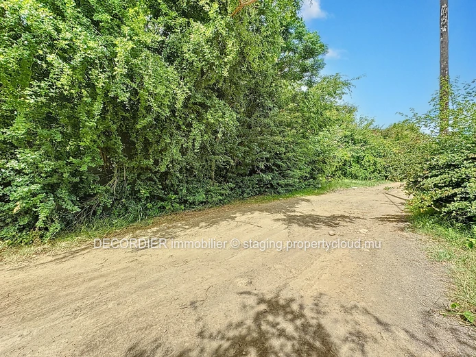 À Vendre Péreybère Terrain Résidentiel