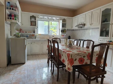 5 Bedroom Villa