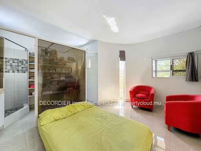 Atypical apartment in co-ownership