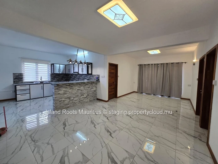 Beautiful newly built apartment ideally located in Goodlands, not far from Super U.