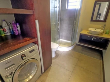 3 Bedroom Commercial Property