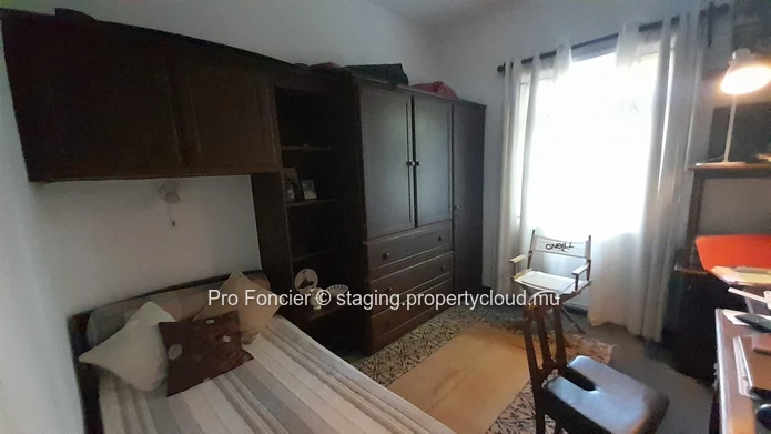 House for sale in Forest-Side- Single-Storey character house on a large 1397m2 plot.