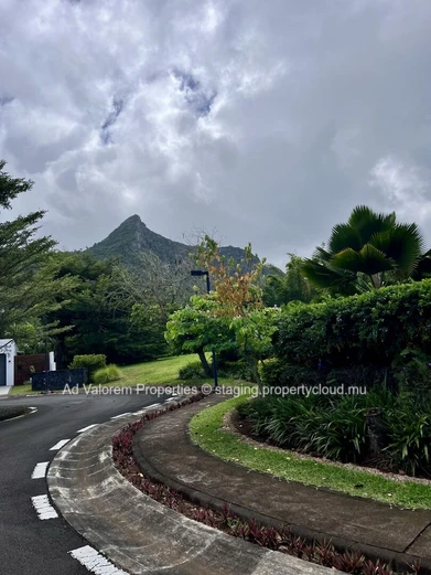 FOR RENT – Modern Apartment with Open Views | Bagatelle Hills