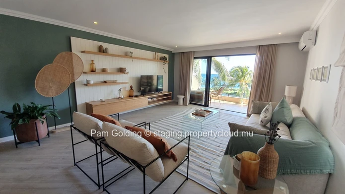 Apartment with spectacular sea view