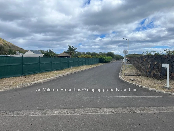 Land for sale in Tamarin (Sole Mandate)