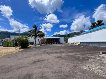 Commercial Land