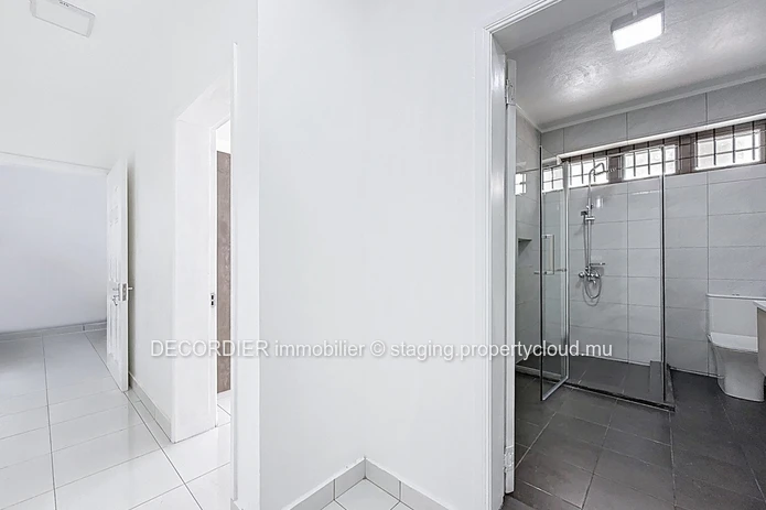 Apartment under construction in Mont Choisy (Sole Mandate)
