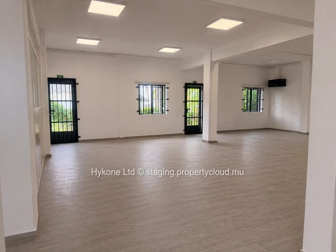 Commercial Space For Rent In Pointe aux Biches
