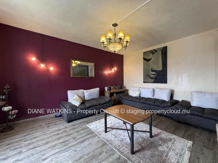 For Rent - Spacious 3 Bedroom Family Home in Wooton