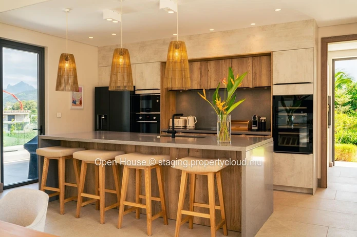 ANAHITA - BEAU CHAMP 4 bedrooms