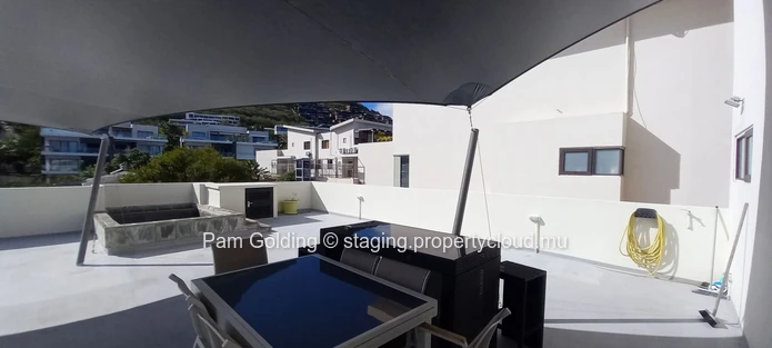 Spacious Penthouse Living in Sought-After Tamarin
